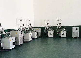 低温冷却液循环泵配套旋转蒸发仪落户湖北某大型制药厂